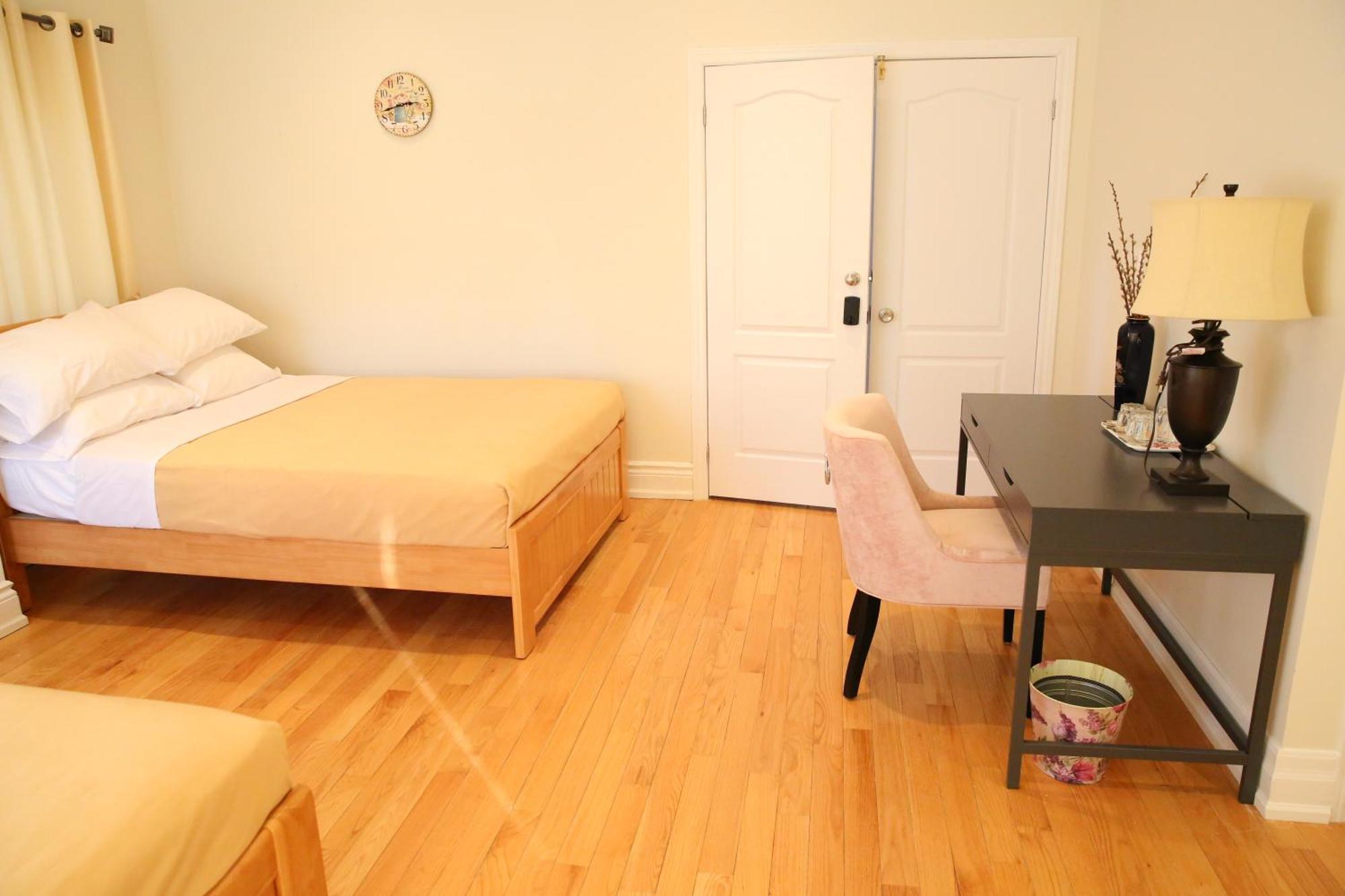 Bed and Breakfast Xiao Wang Toronto Exterior foto